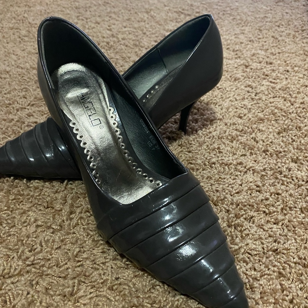 Unlisted Gray Classic Heels